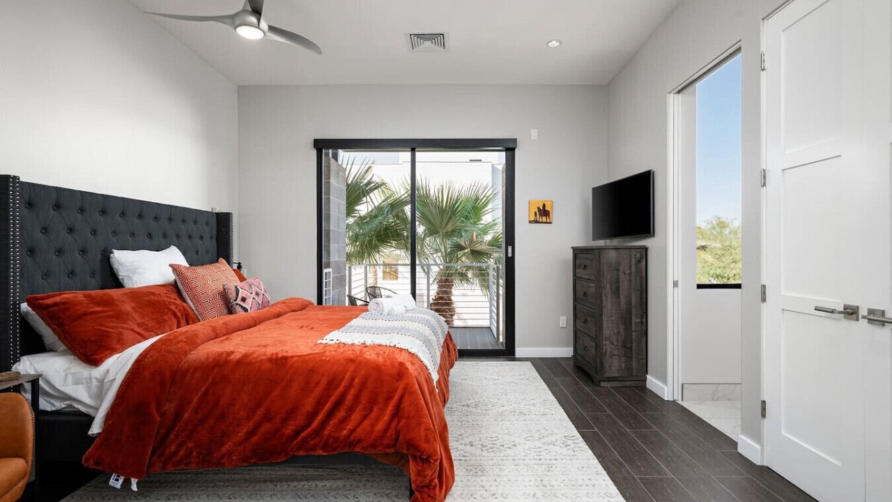 Photo of Bedroom in Arts District