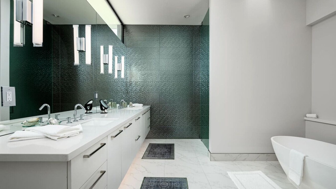 Photo of Bathroom in Arts District
