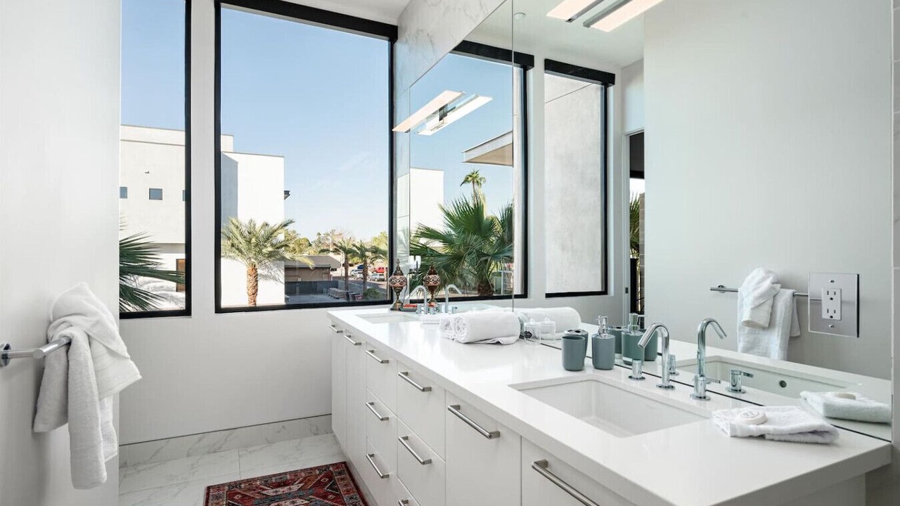 Photo of Bathroom in Arts District