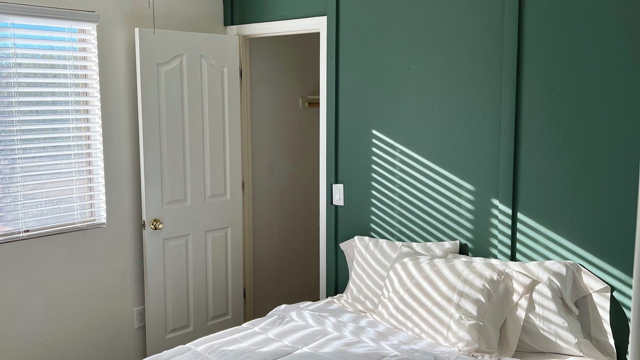 Photo of Bedroom in Green Valley