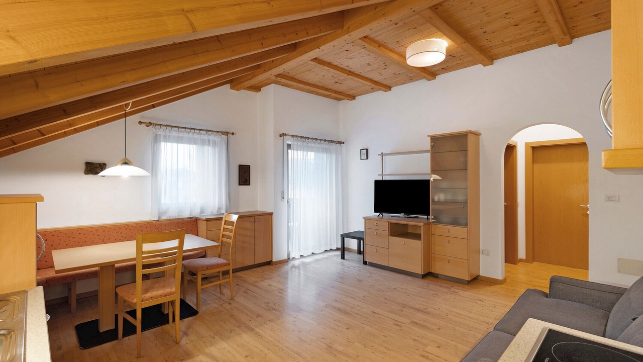 Photo of Livingroom in Naz
