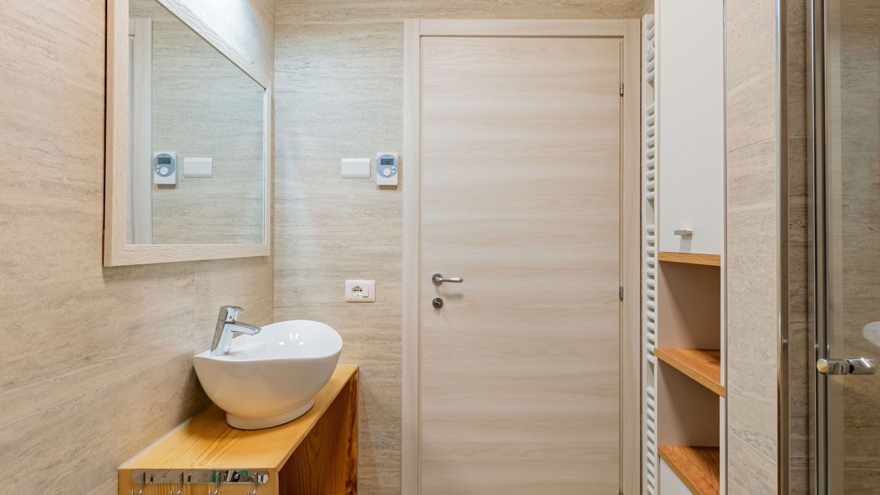Photo of Bathroom in Arco