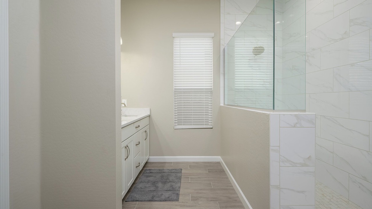Photo of Bathroom in Desert Ridge