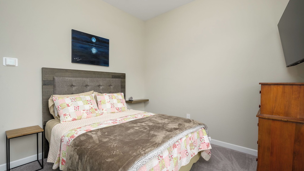 Photo of Bedroom in Desert Ridge