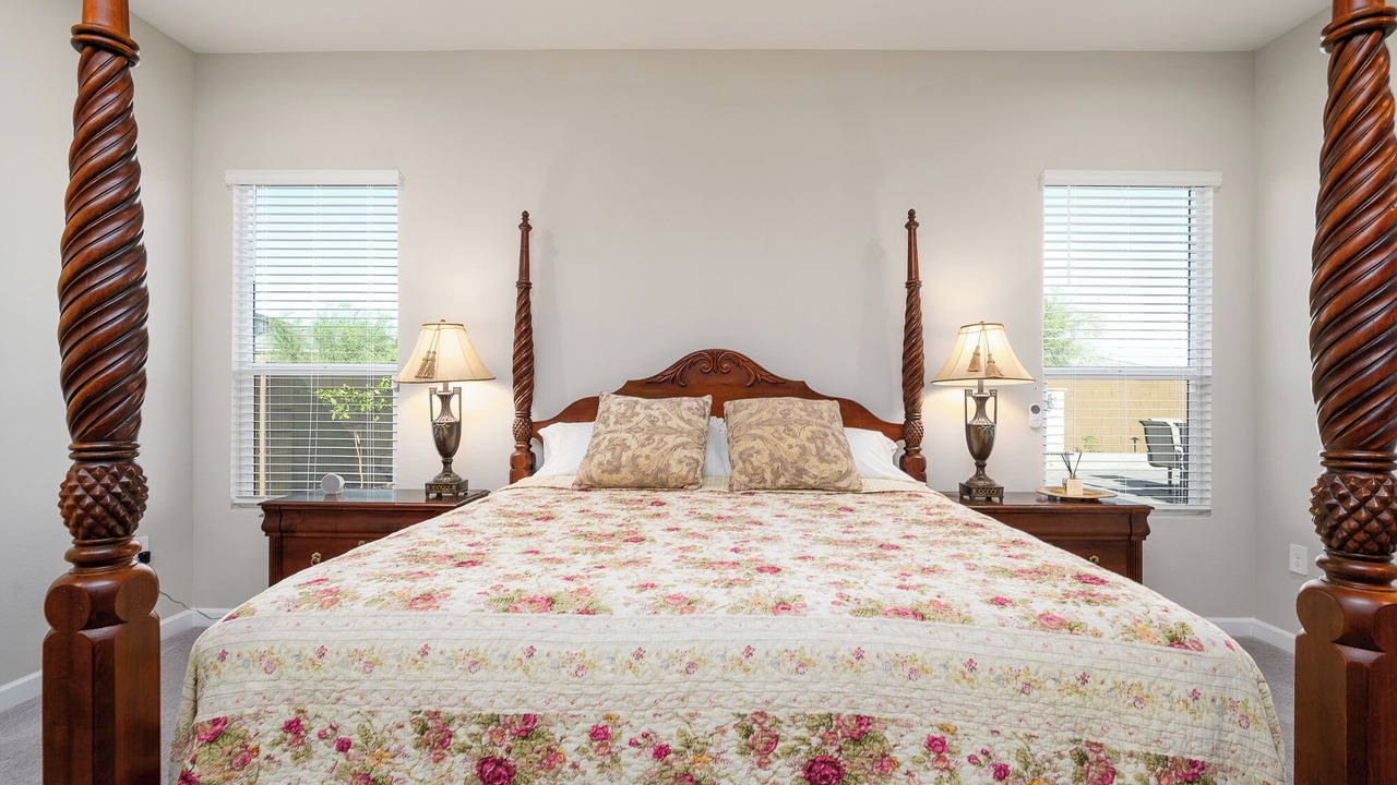 Photo of Bedroom in Desert Ridge