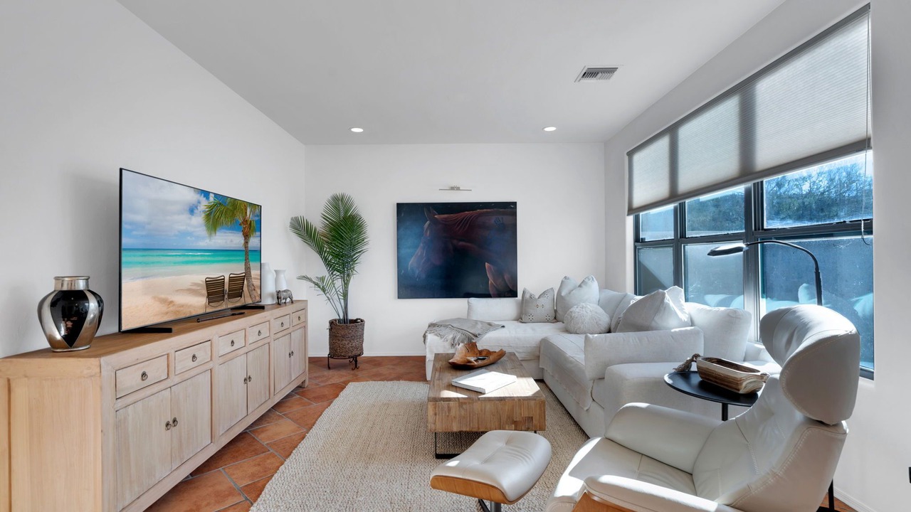 Photo of Livingroom in Tucson Estates