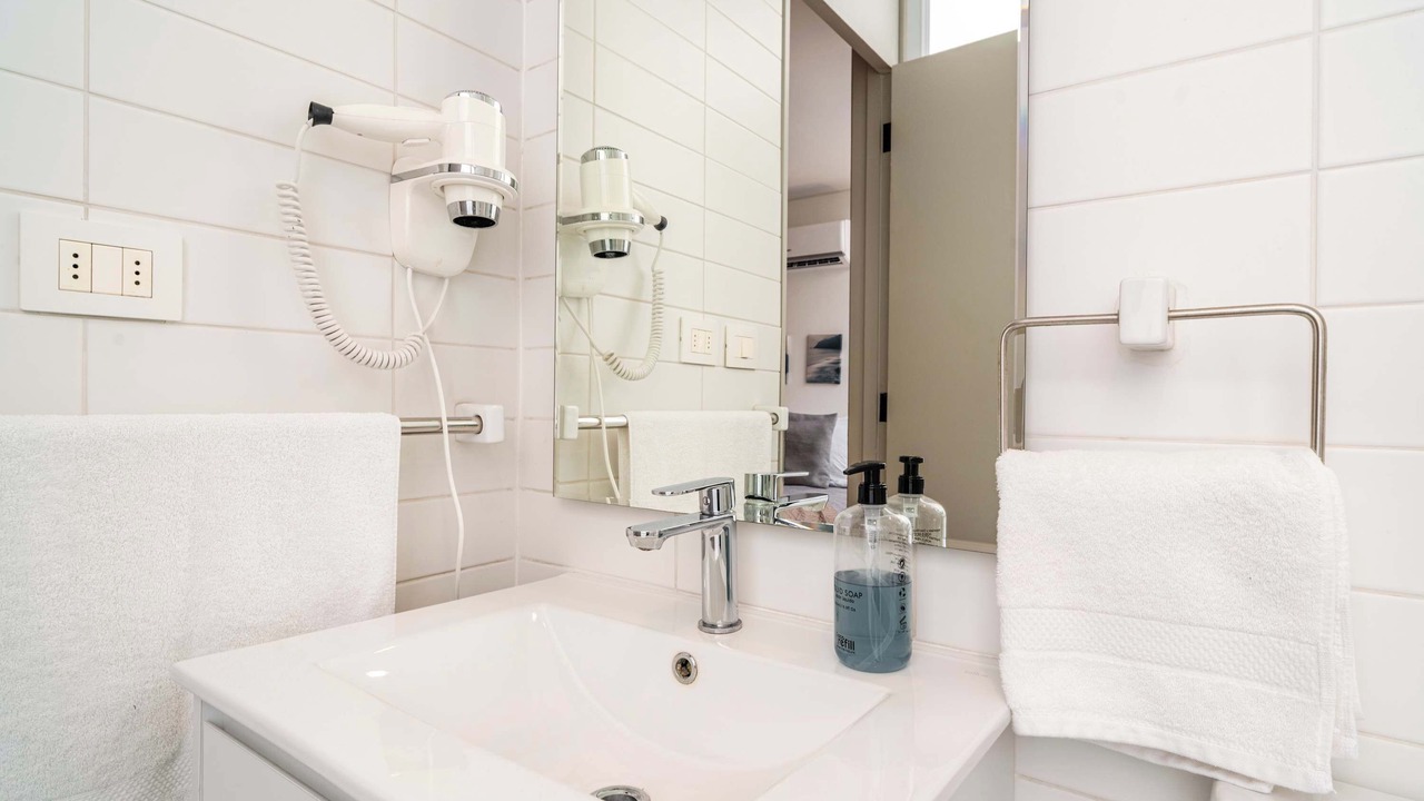 Photo of Bathroom in Downtown Santiago