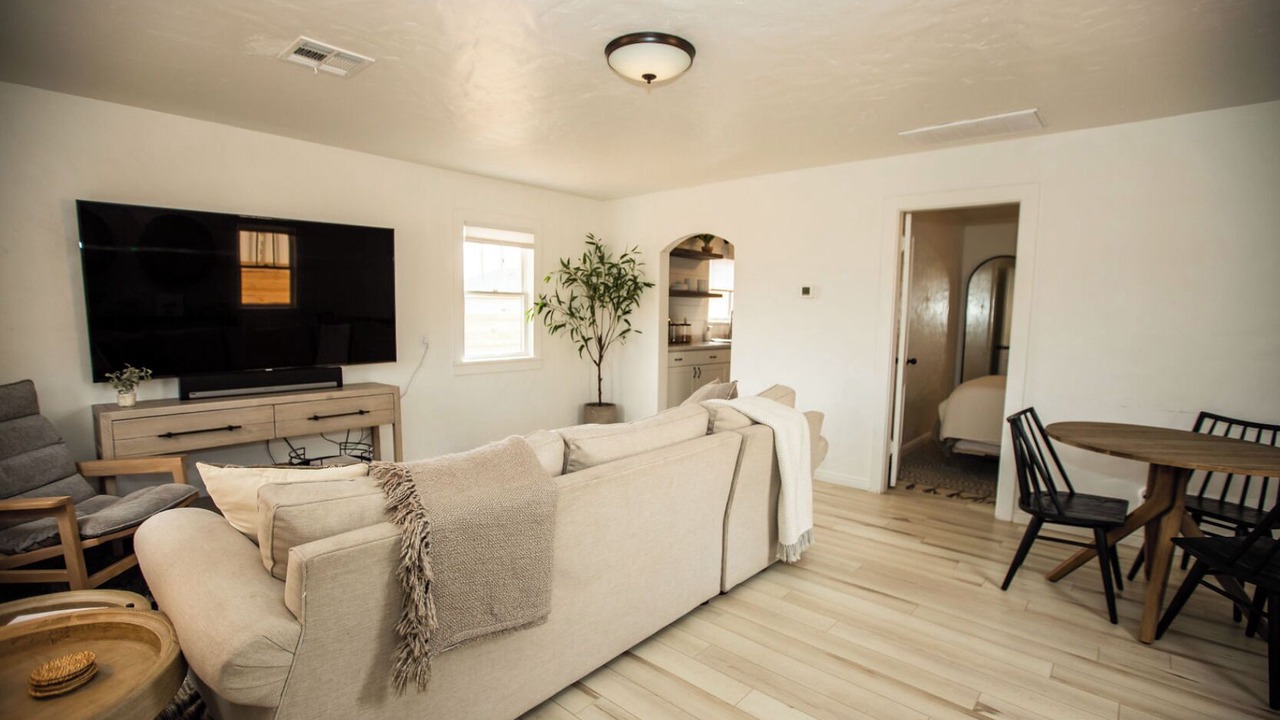 Photo of Livingroom in Kanab