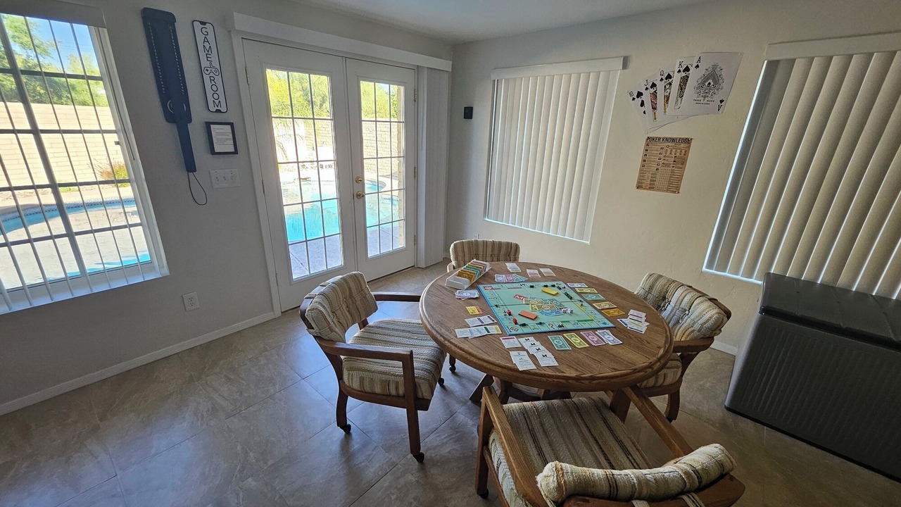 Photo of Others in Harold Bell Wright Estates