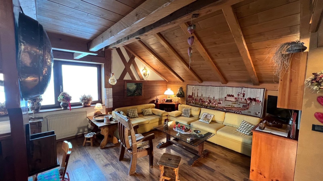 Photo of Livingroom in Alba
