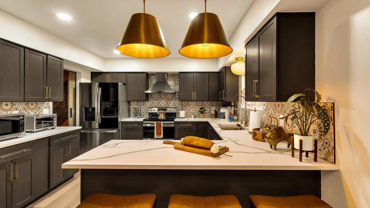 Photo of Kitchen in Blenman-Elm