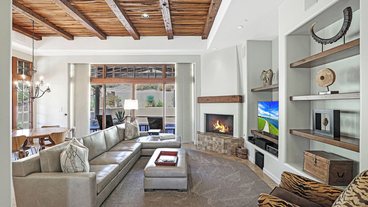 Photo of Livingroom in The Rocks