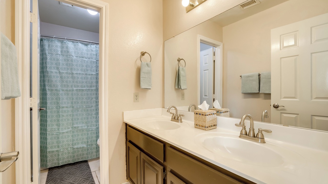 Photo of Bathroom in Foothills