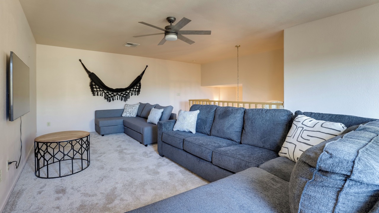 Photo of Livingroom in Foothills