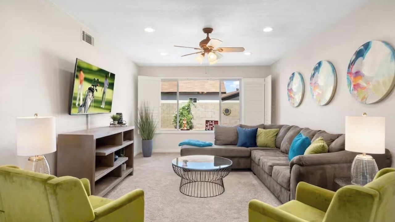 Photo of Livingroom in La Paz At Desert Springs