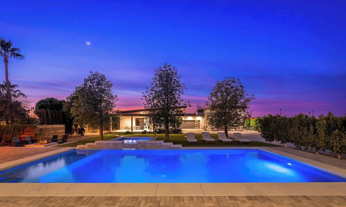 Photo of Outdoor in Glendale