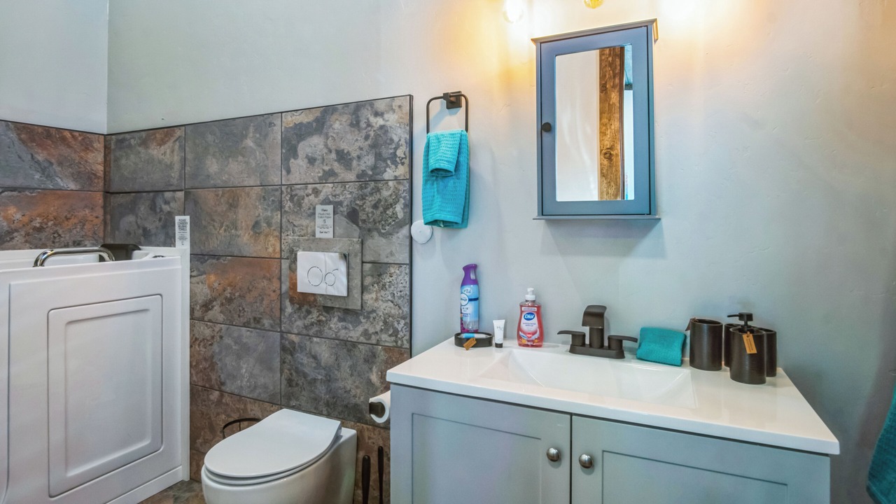 Photo of Bathroom in Fort Valley