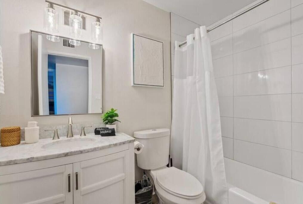 Photo of Bathroom in New Papago Parkway