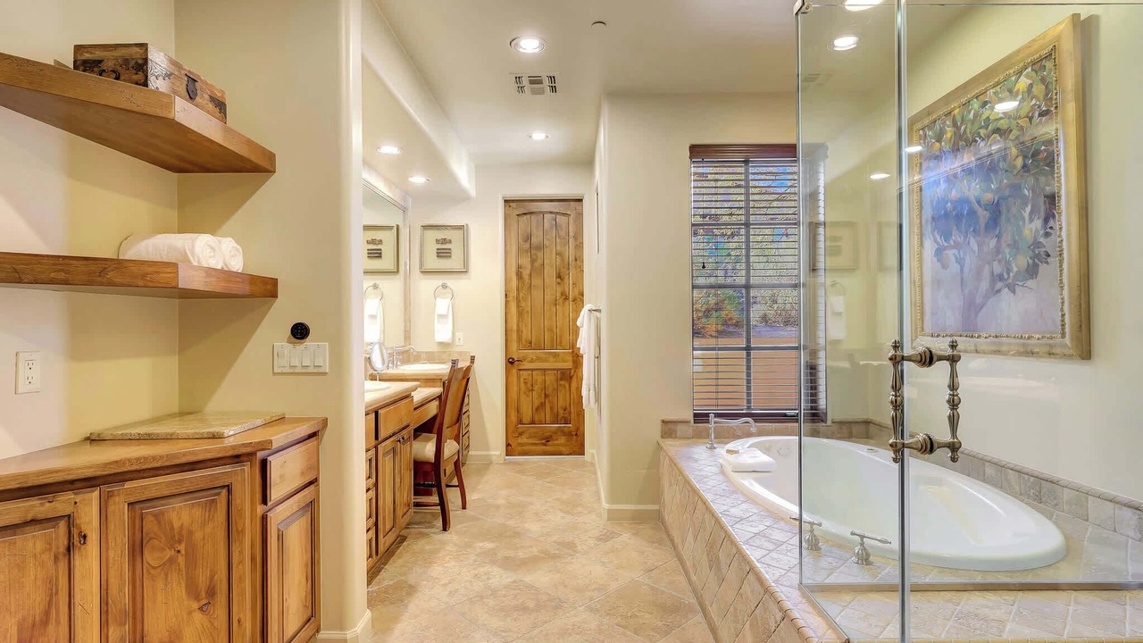 Photo of Bathroom in The Rocks