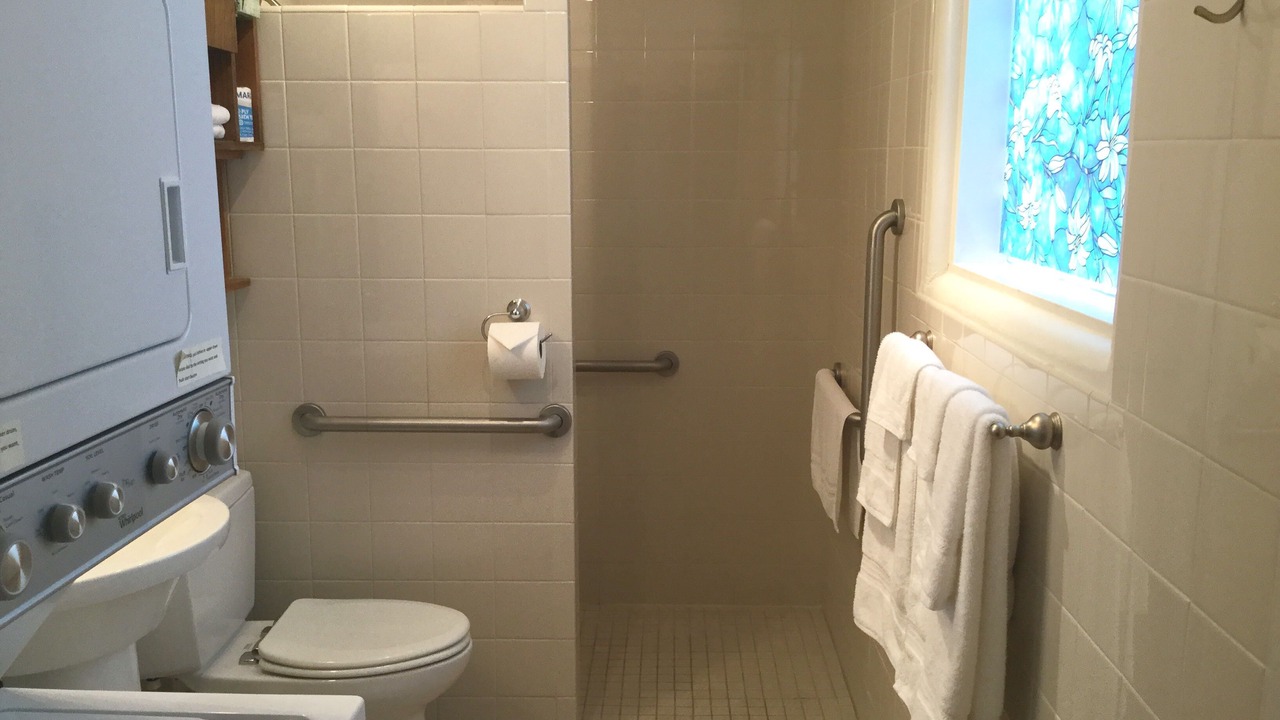 Photo of Bathroom in Arts District