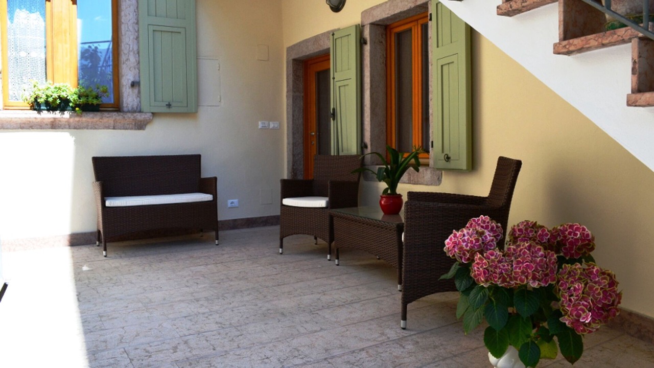 Photo of Patio Balcony in Cavedine