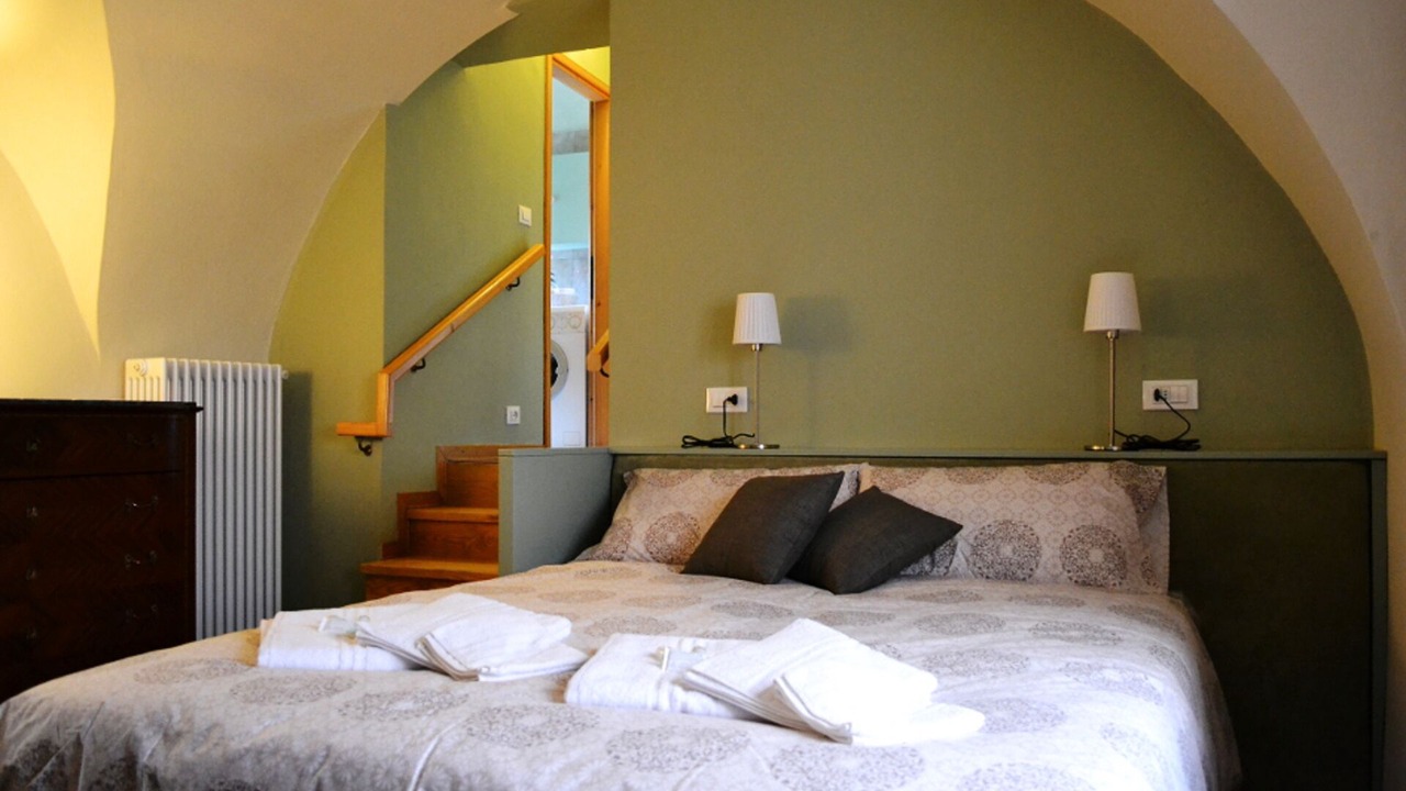 Photo of Bedroom in Cavedine