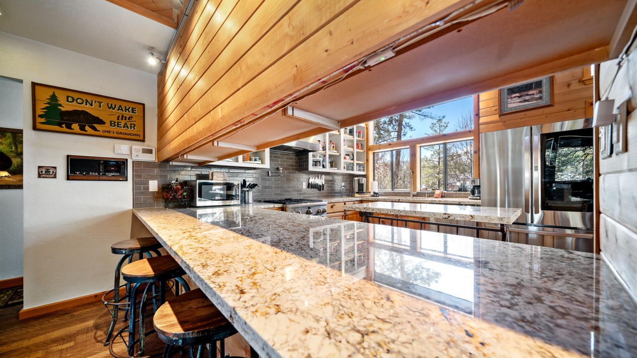 Photo of Kitchen in Pine
