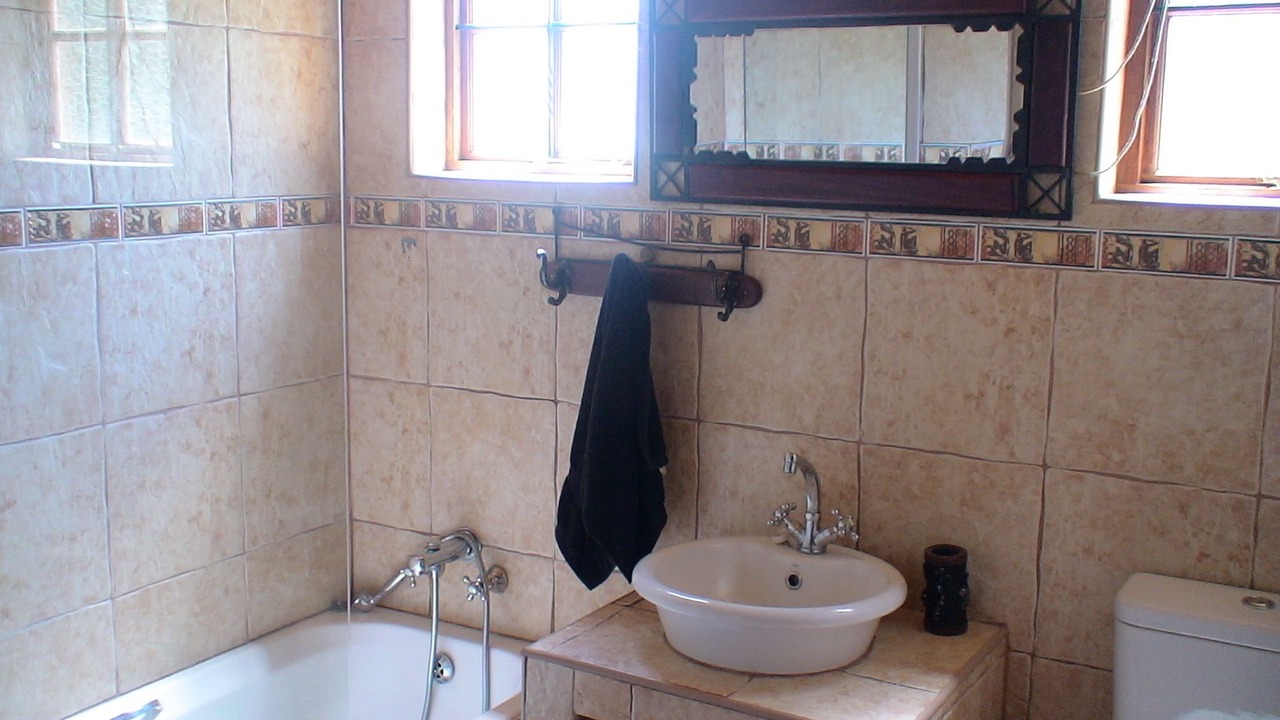Photo of Bathroom in Cathkin Park