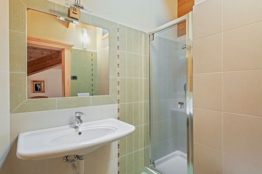 Photo of Bathroom in Brez