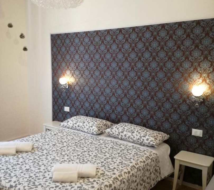 Photo of Bedroom in Trento Old Town