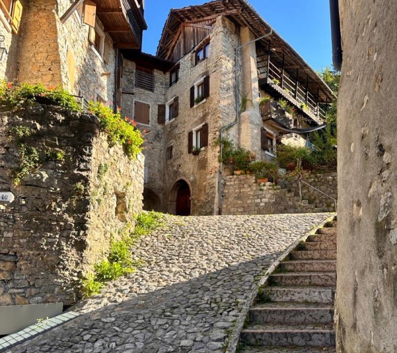 Photo of Buildings in Ville del Monte