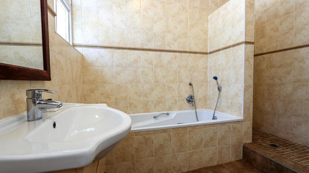 Photo of Bathroom in Musgrave
