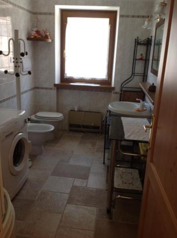 Photo of Bathroom in Comano Terme