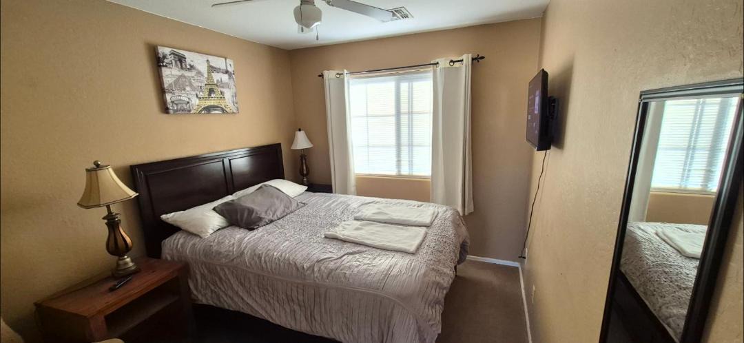 Photo of Bedroom in Skyline Ranch