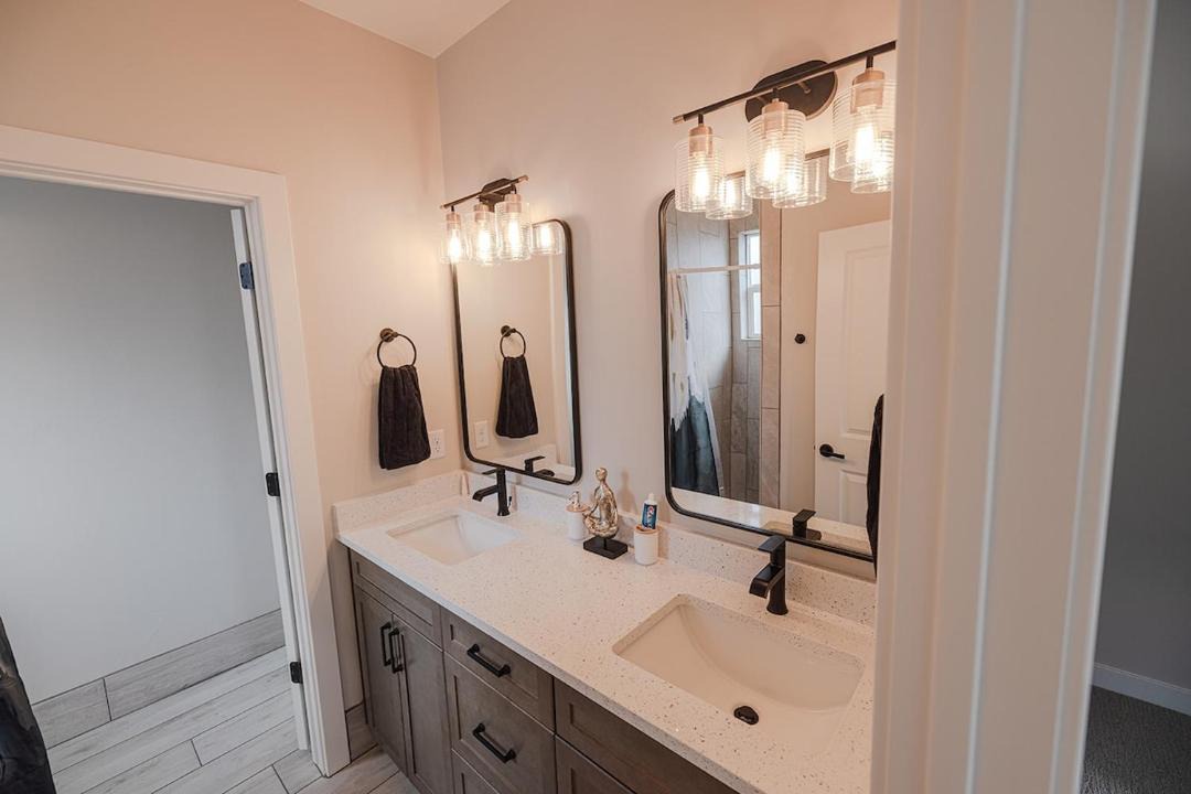 Photo of Bathroom in Page