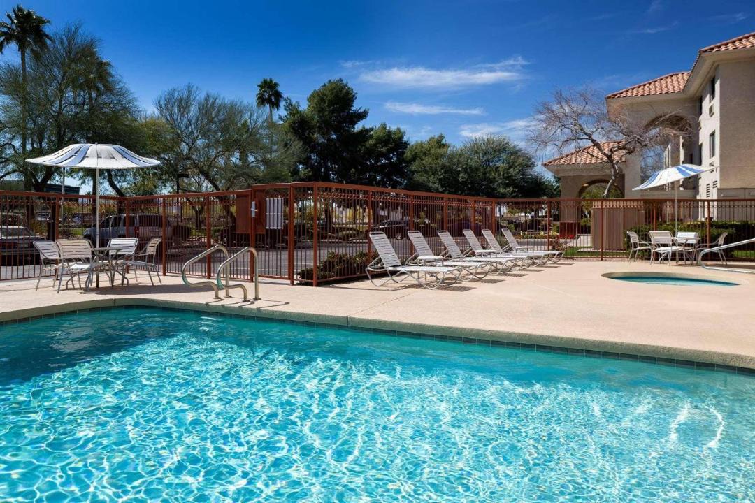 Photo of Others in South Mountain