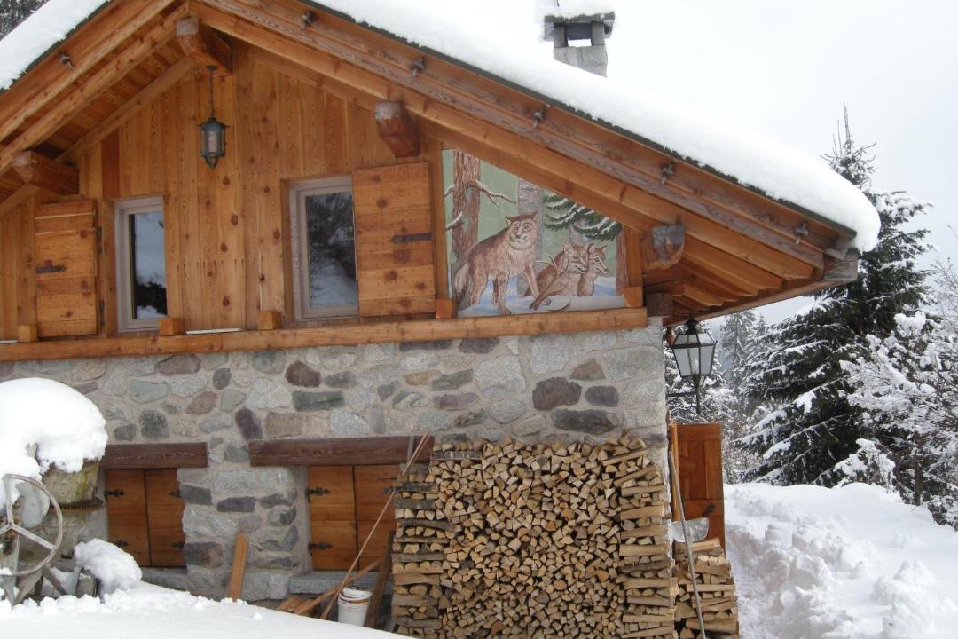 Photo of Buildings in Telve
