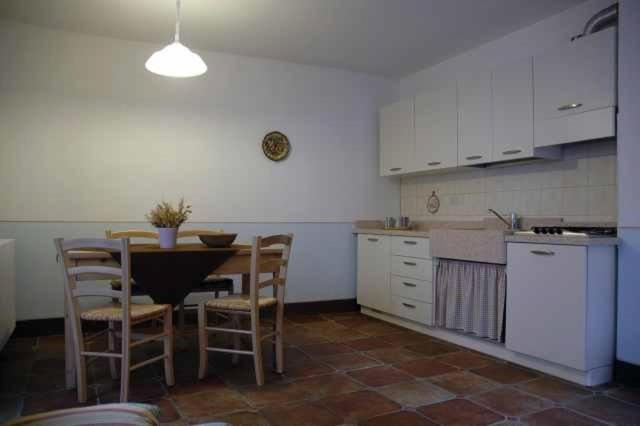 Photo of Kitchen in Enguiso