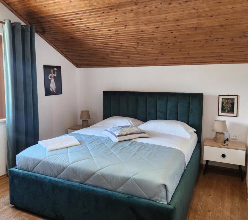 Photo of Others in Koman