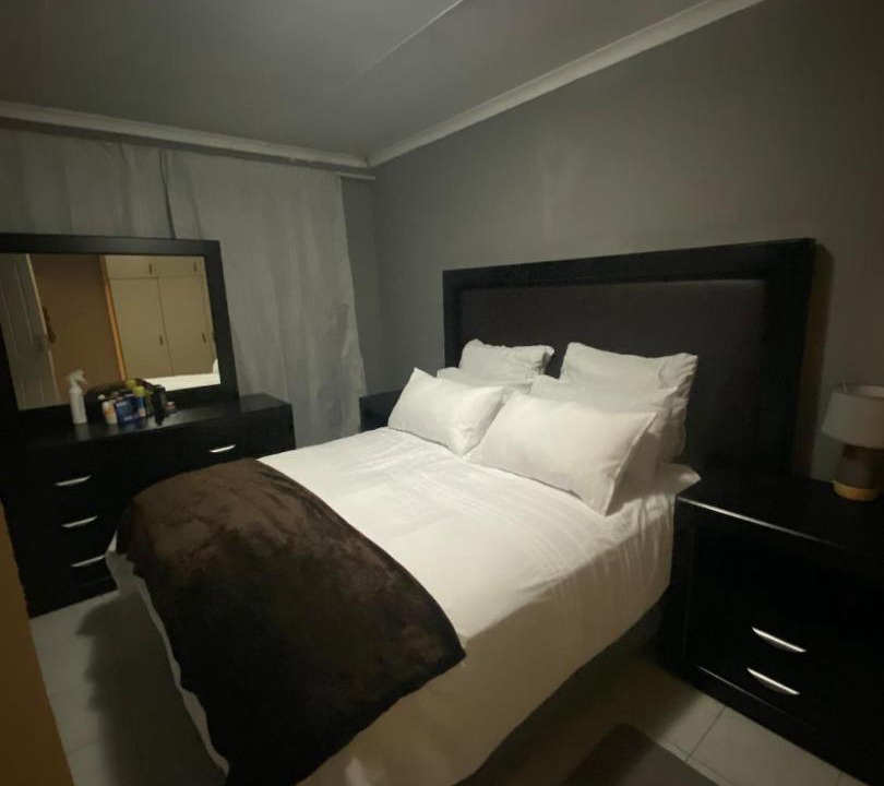 Photo of Bedroom in Newlands West
