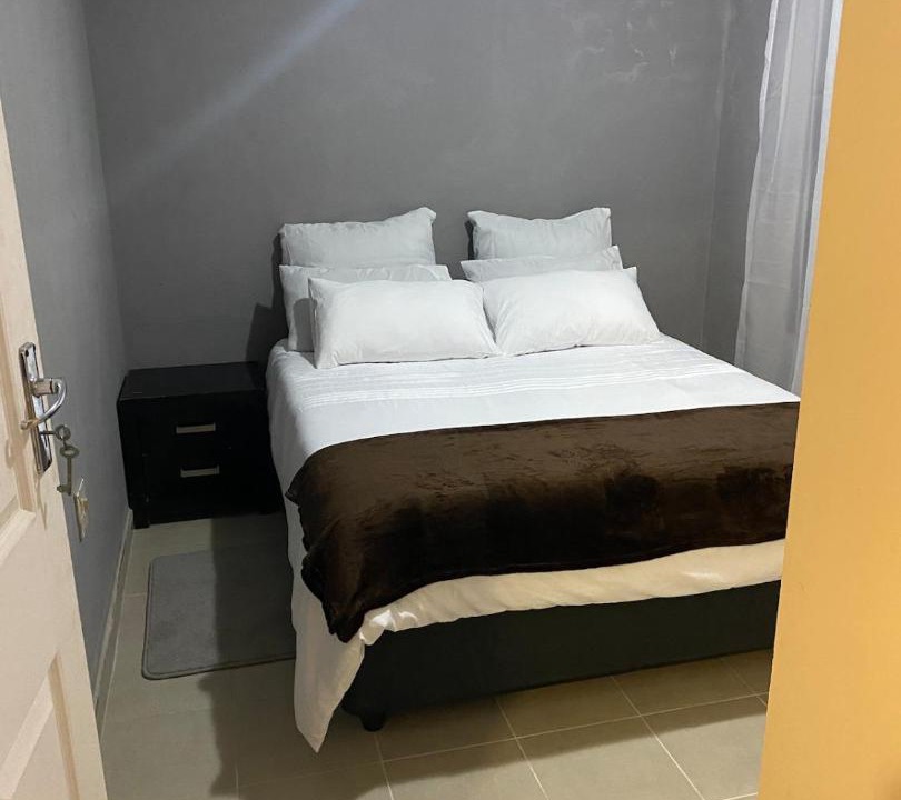 Photo of Bedroom in Newlands West