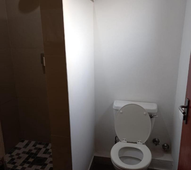 Photo of Bathroom in Newlands West