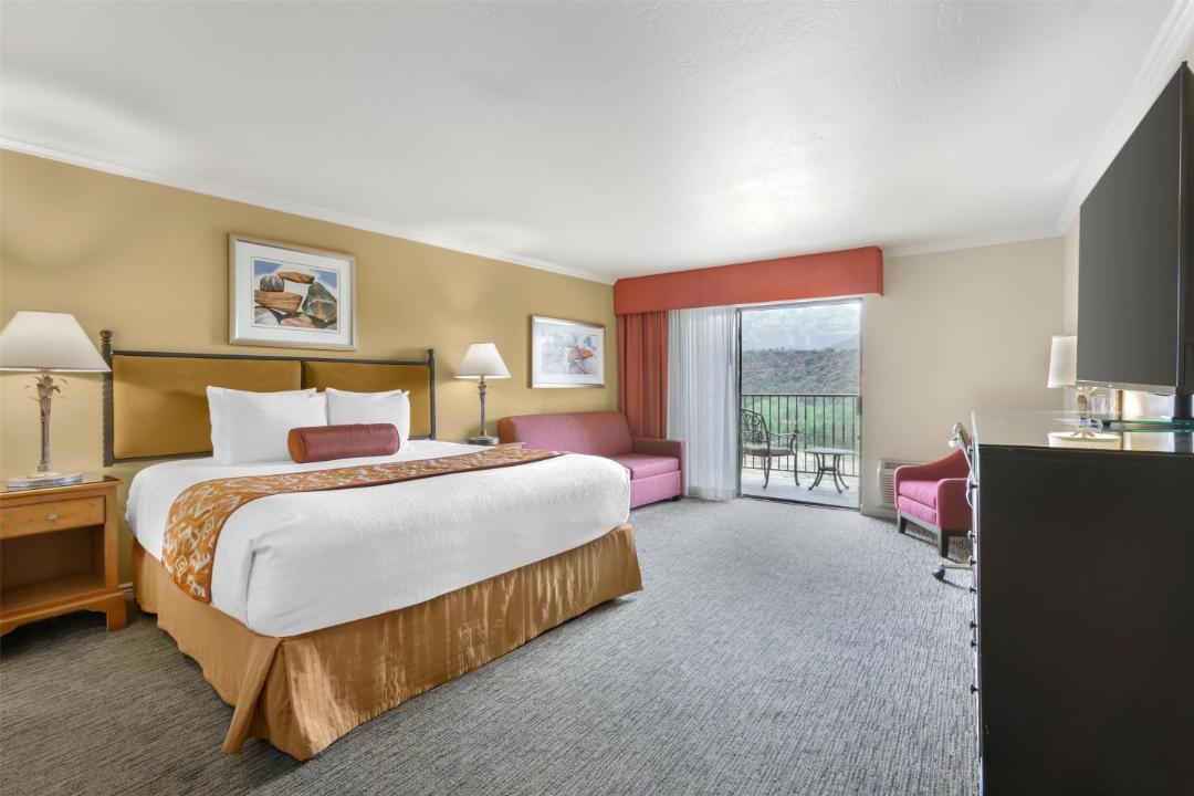 Photo of Bedroom in Uptown Sedona
