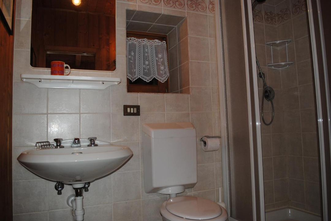 Photo of Bathroom in Rabbi