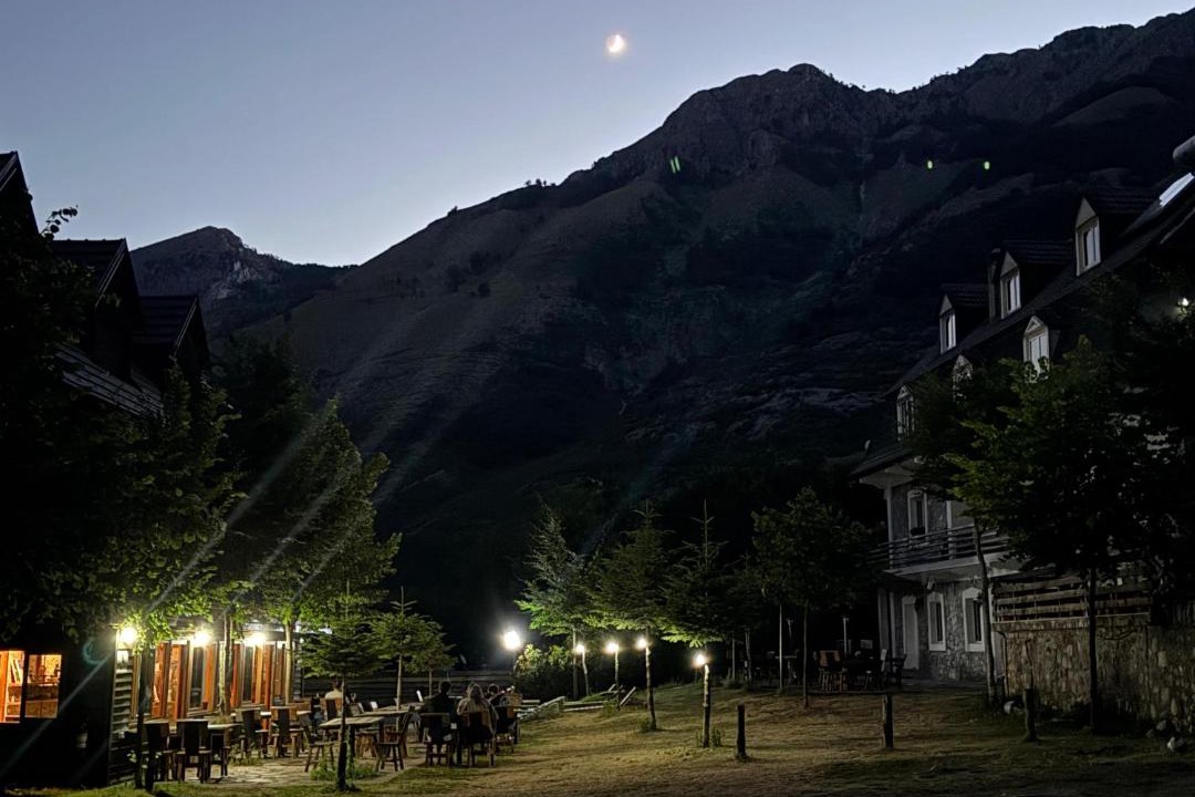 Photo of Others in Boge