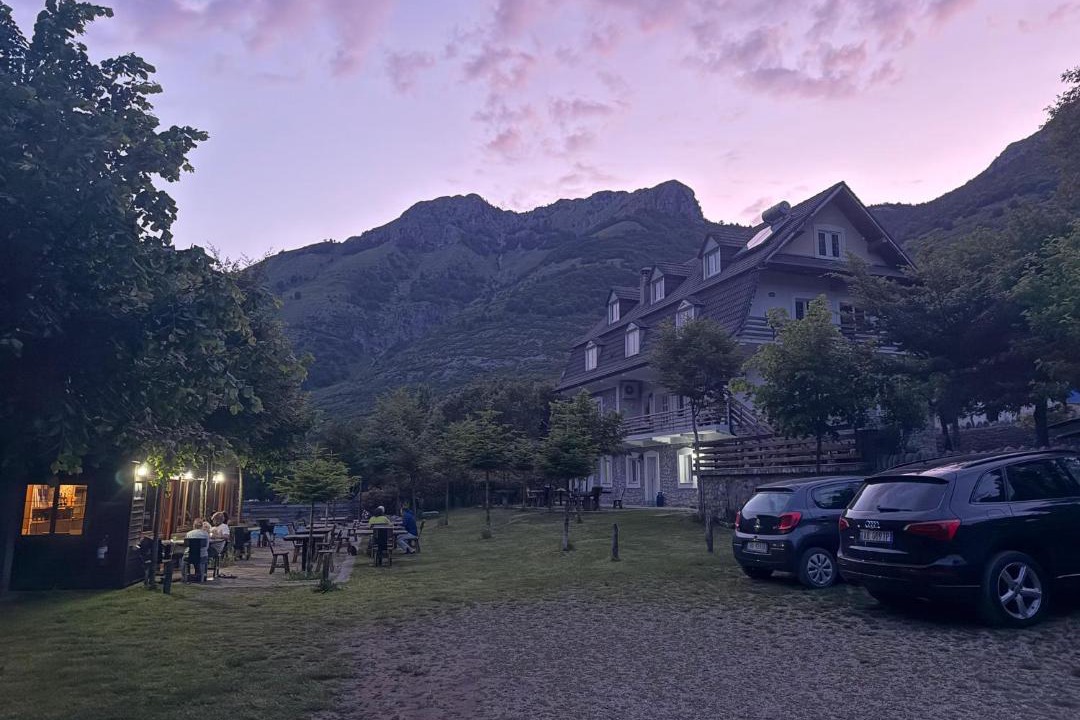 Photo of Others in Boge