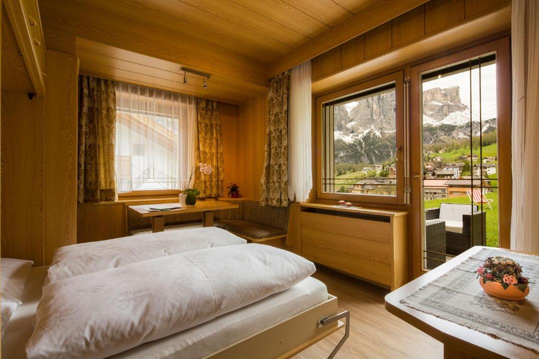 Photo of Bedroom in Colfosco