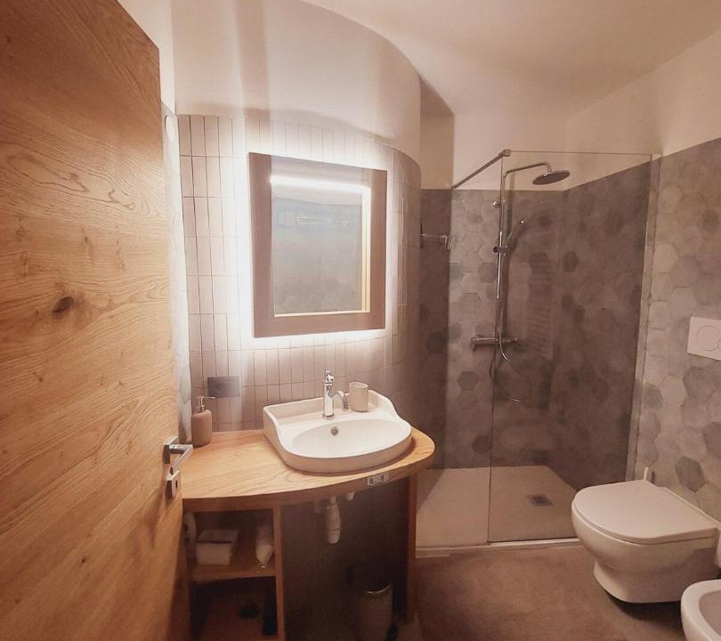 Photo of Bathroom in Palu