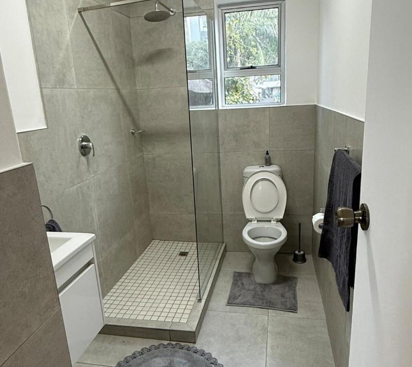 Photo of Bathroom in Umdloti