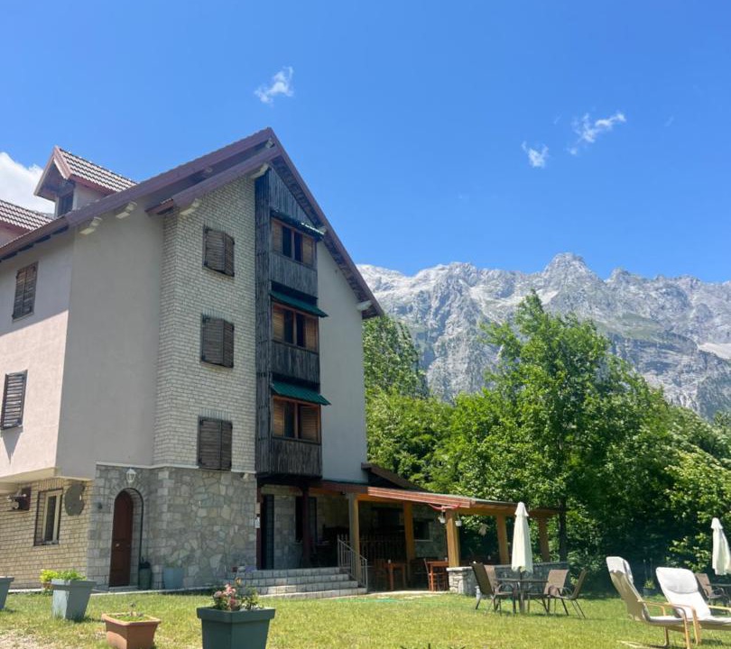 Photo of Others in Shale